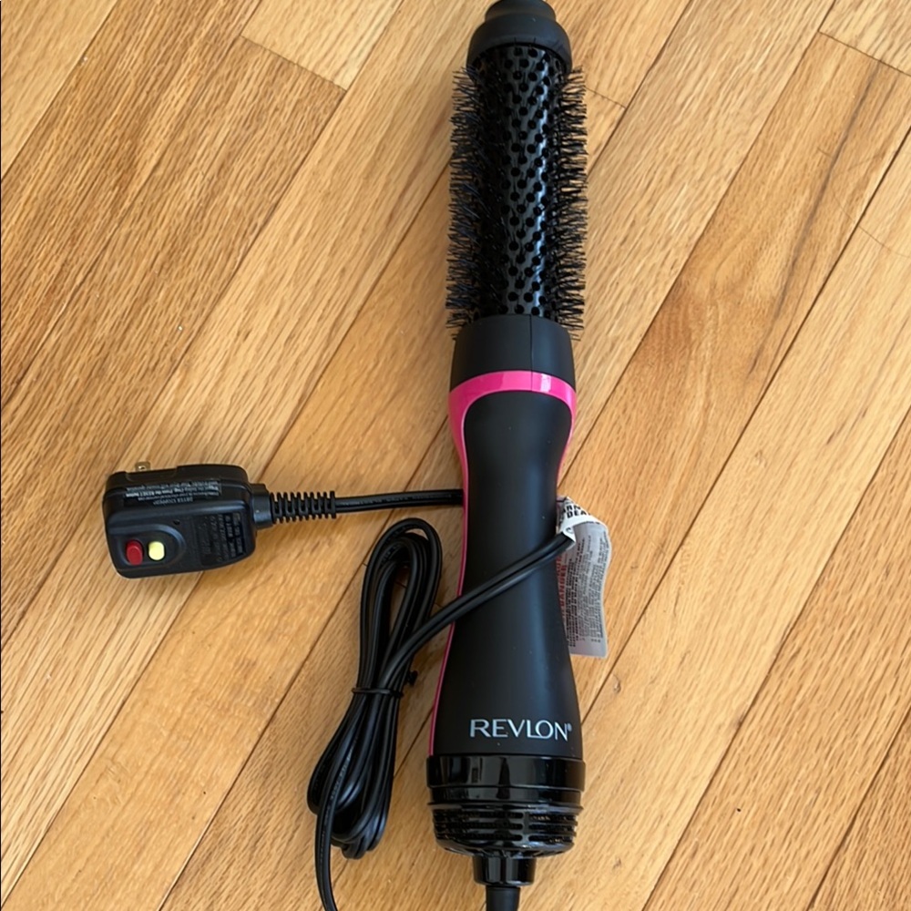 Revlon Black and Pink Styling Brush
